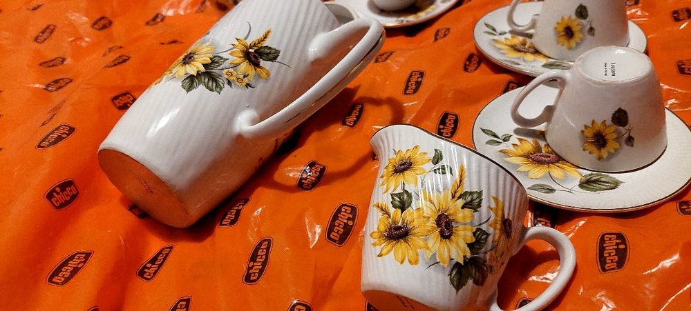 Louçeiro,chavenas,buls.6 peças