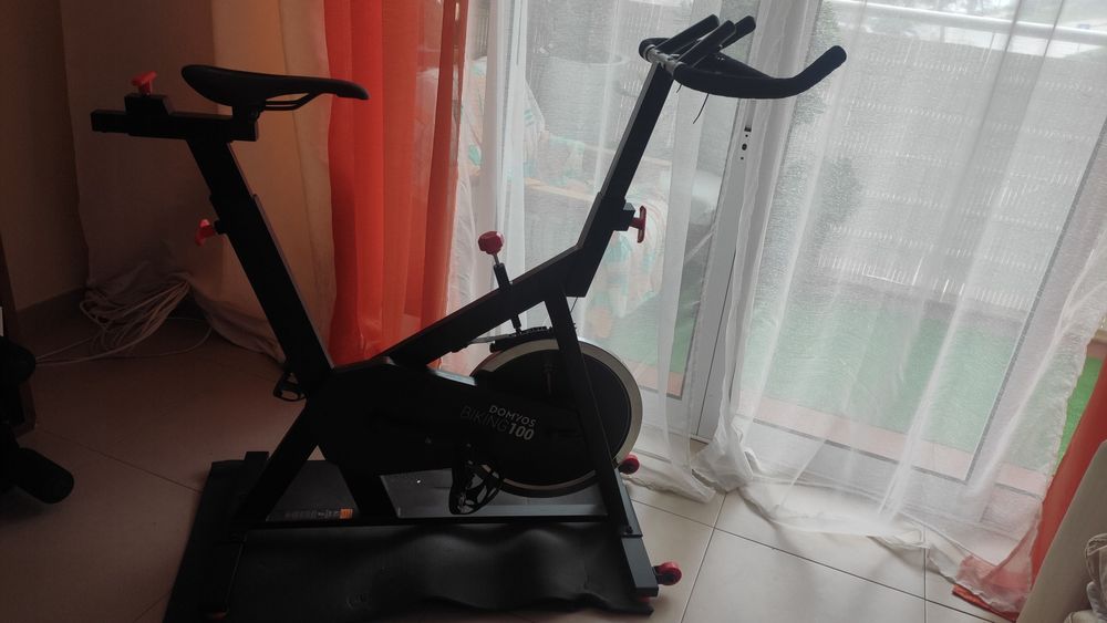 Vendo Bicicleta Estática Nova