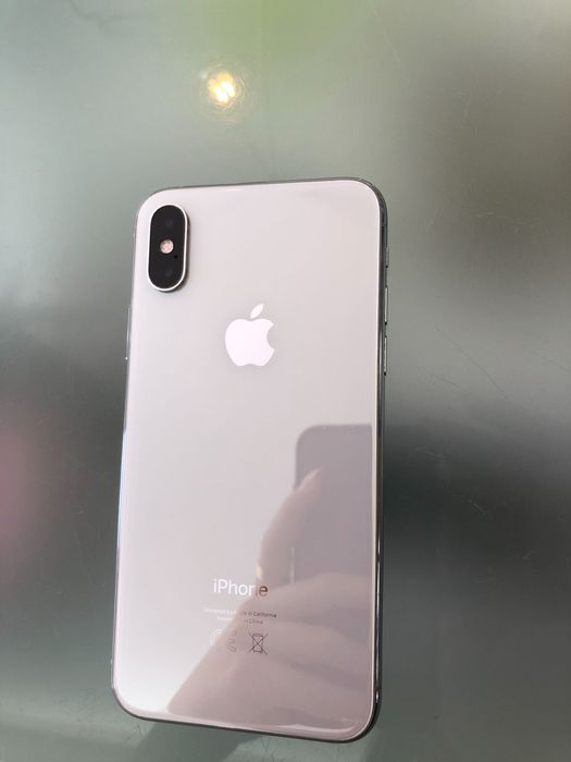 iPhone XS 64gb, com capacidade de bateria de 80%