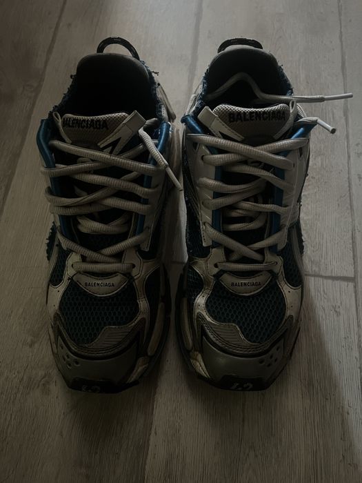 balenciaga runner