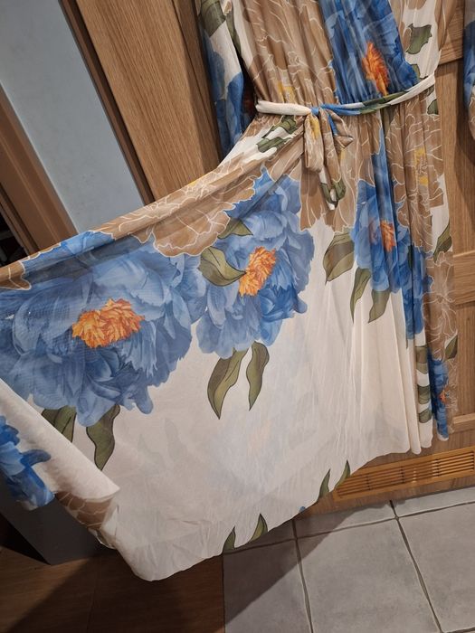 Nowa cudowna sukienka 46/48 święta sylwestra bal