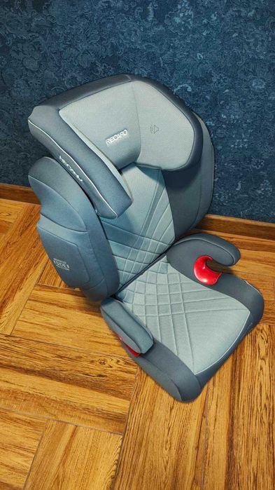 Автокресло Recaro Monza Nova 2 Seatfix (15-36кг) Рекаро