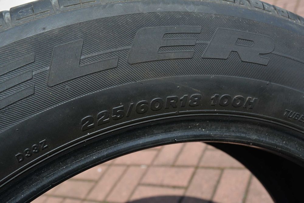 4x 225/60/18 Bridgestone Dueler H/L 33