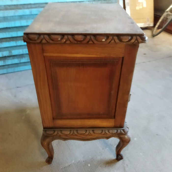 Mesa de cabeceira