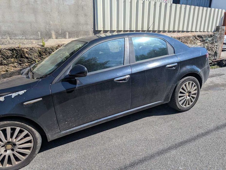 Alfa Romeo 159 versao carro de 2008 para peças