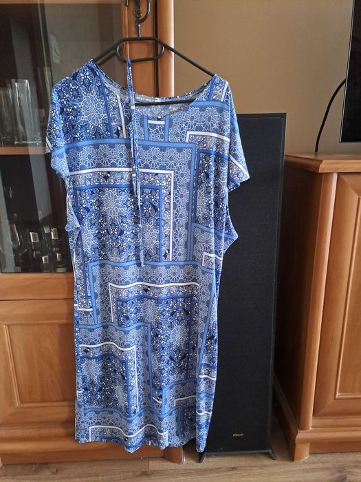 Piekna letnia sukienka Grey Wolf XL