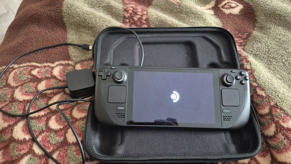 Steam deck LCD 256gb Z KARTĄ PAMIECI