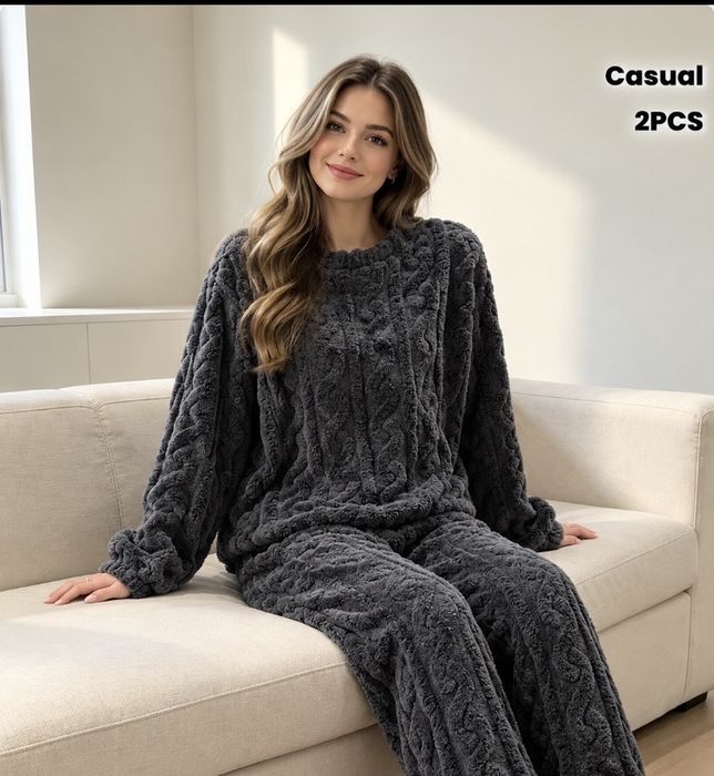 Піжама жіноча тепла 450 грн .