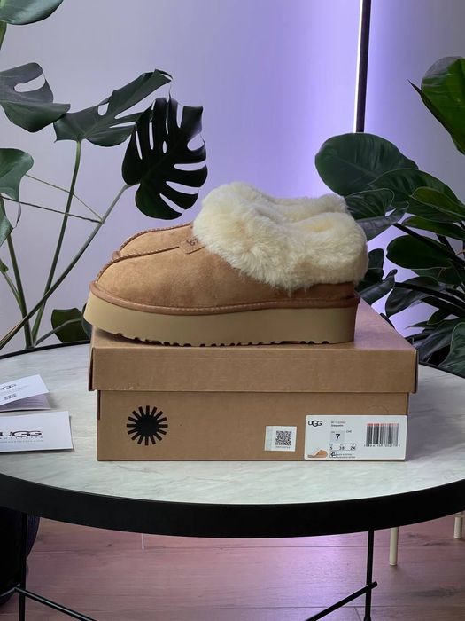 Зимні черевики UGG Coquette Platform Chestnut