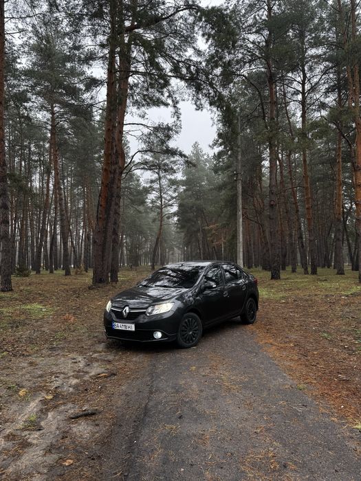 Renault Logan 1.5d 2013 чорний