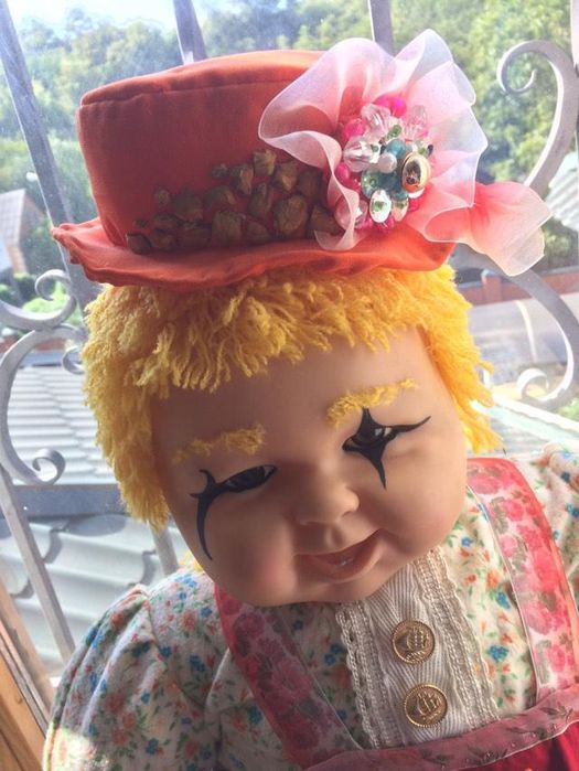 Господин-арлекин Альфред (переделка куклы "пупс-хохотун")