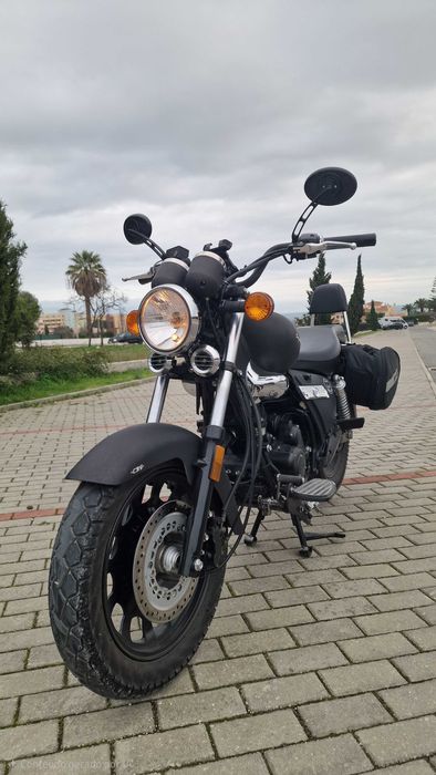 Keeway Superlight 125cc Semi-Nova - 2019- Garagem - 3.900 km