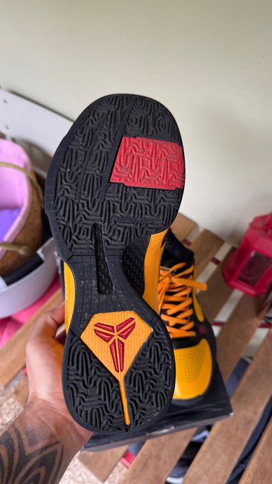 Nike kobe 5 protro “Bruce Lee”