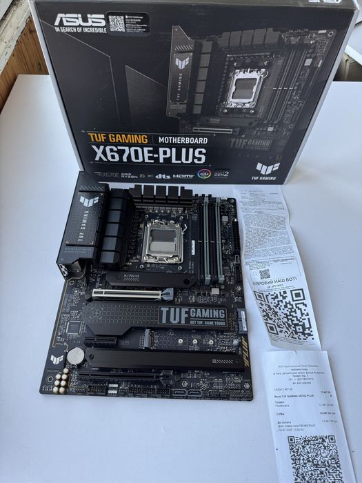 Материнська плата ASUS TUF GAMING X670E-PLUS (на гарантії)