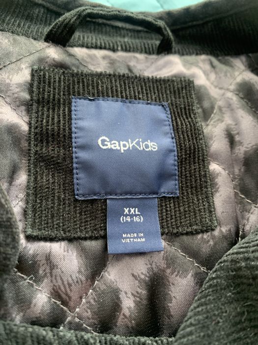 Продам жакет чорний xxl в хорошому стані.