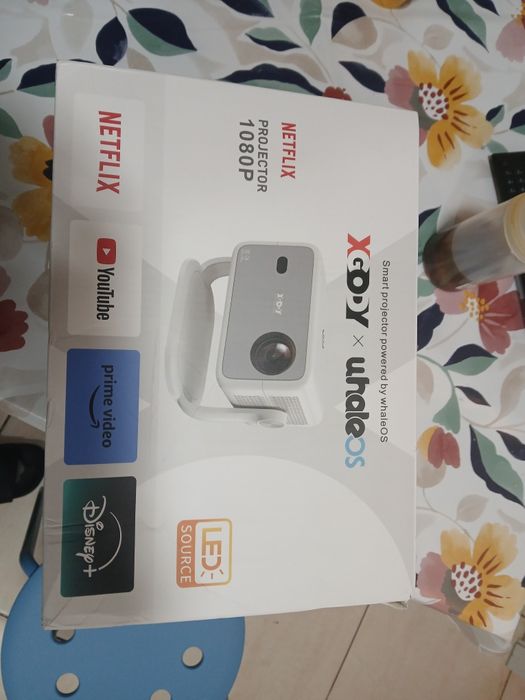 Smart Projector powered