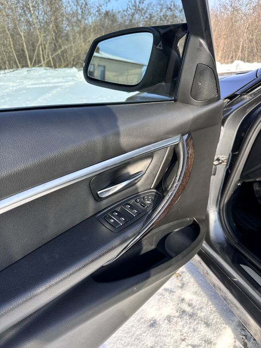 Продам BMW 330e гібрид 1 власник в Україні