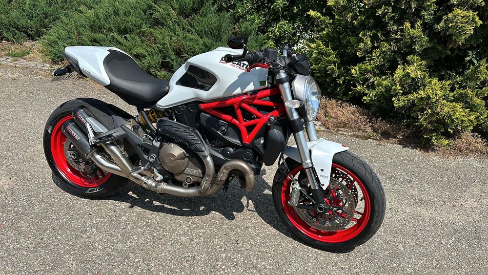 Ducati Monster 821