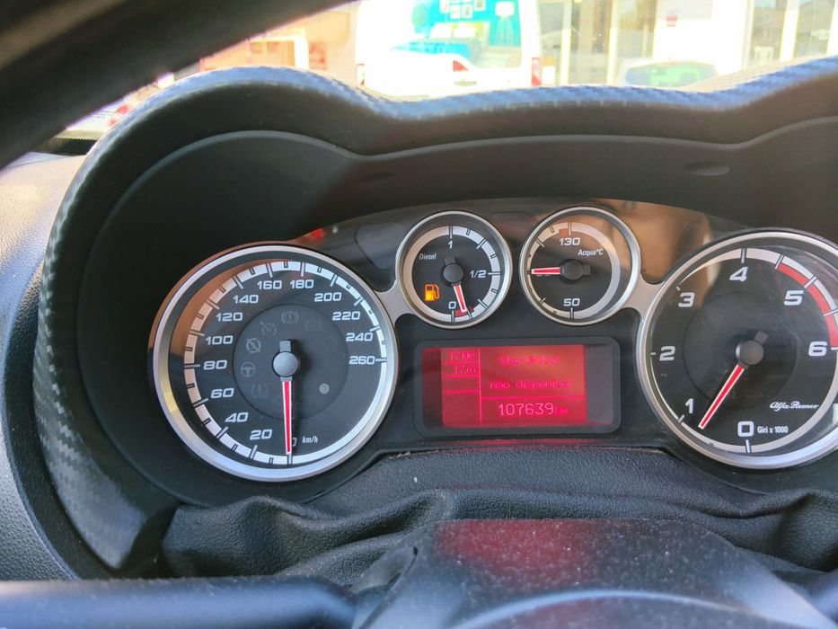 Carro Alfa Romeu Mito