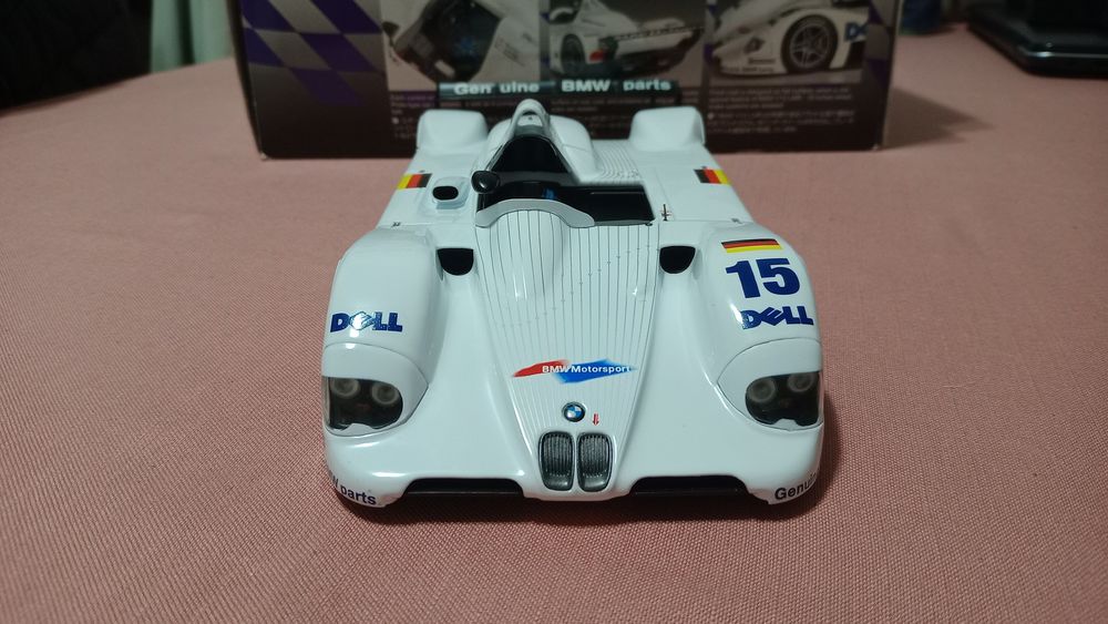 Miniatura BMW V12 LMR Kyosho 1:18