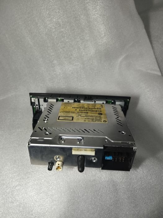 Rádio BMW Professional CD73 c/ USB