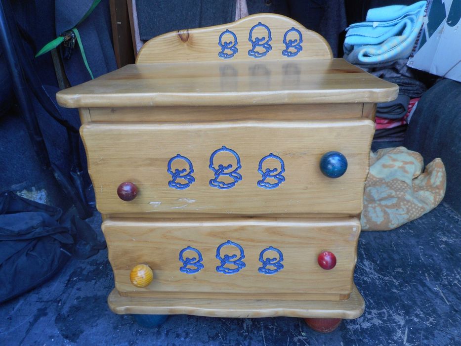 Quarto completo de menina em madeira