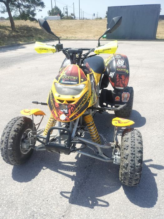 Bombardier ds 650