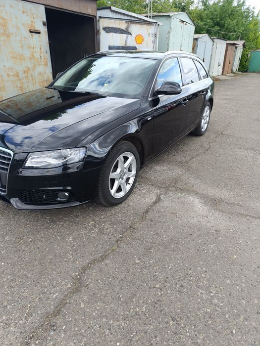 Na sprzedaż audi A4B8