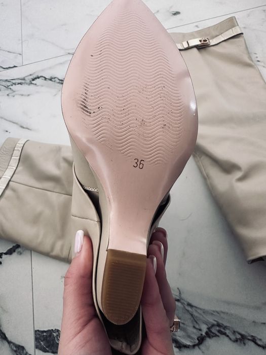 Сапожки шкіра бежеві акція