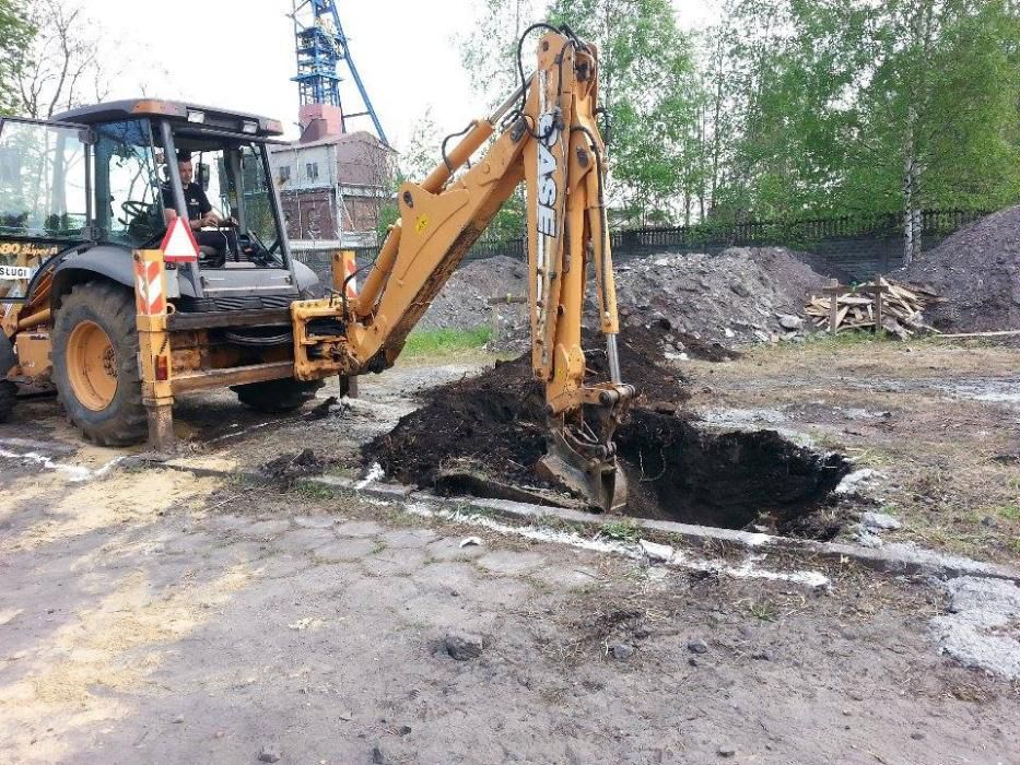 Koparka KoparkoŁadowarka, Szambo BETONOWE, Fundamenty,Młot, minikopar