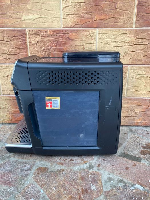 Кавомашина Phillips LatteGo EP5447/90 гарний стан 2023 рік