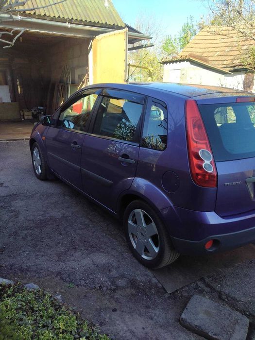 Продам Ford Fiesta 1.25 бензин 16 клапанів