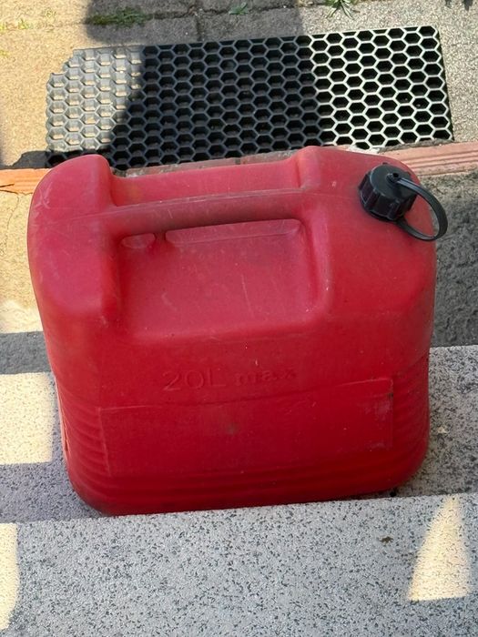 Jerrican 20L usado
