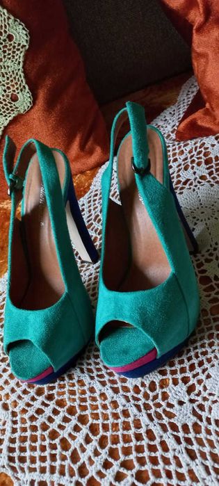 Skóra ircha,letnie buty, sandały