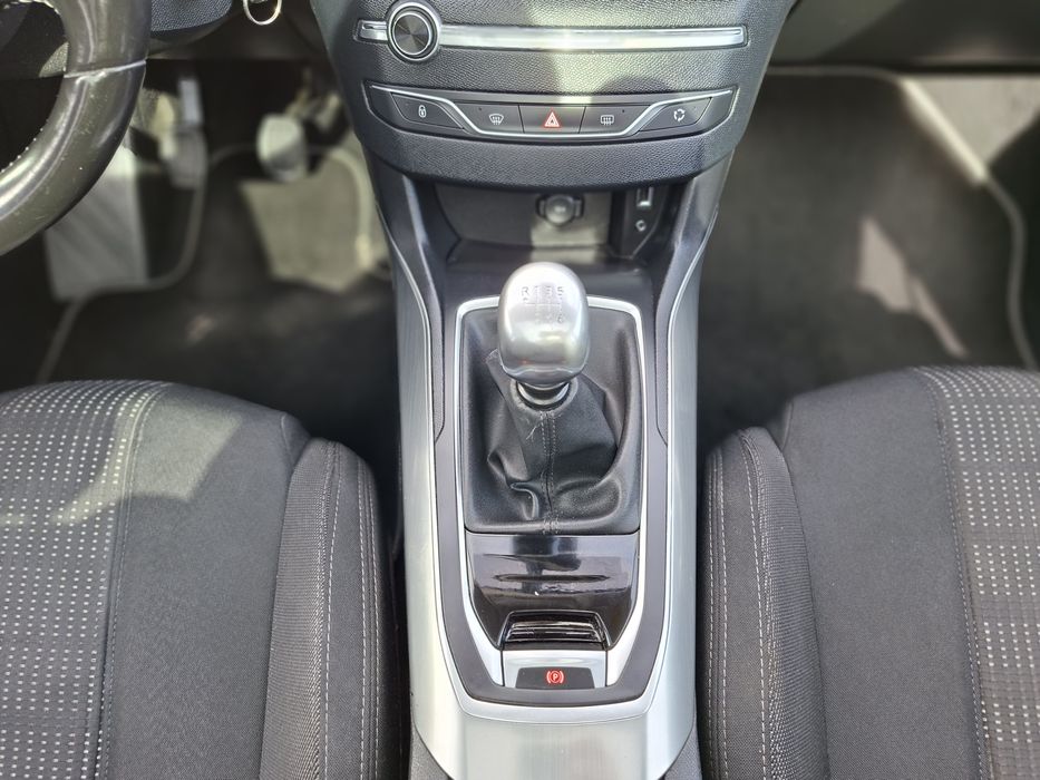 Peugeot 308 sw hdi 2015