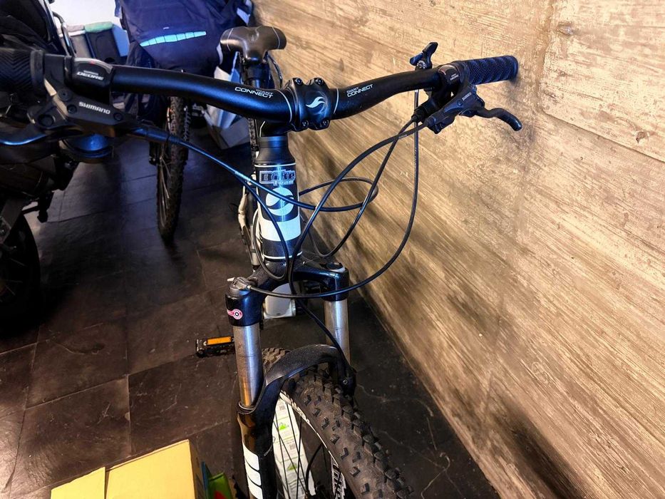 Vendo bicicleta GIANT TALON roda 27.5"