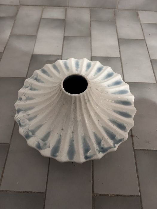 Jarra canelada ceramica