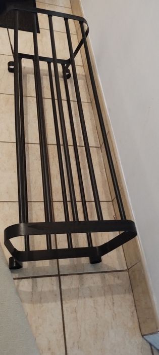 Zestaw metalowy do przedpokoju