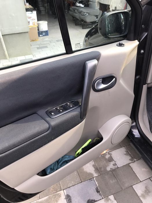 Продам Рено Грант Сценік