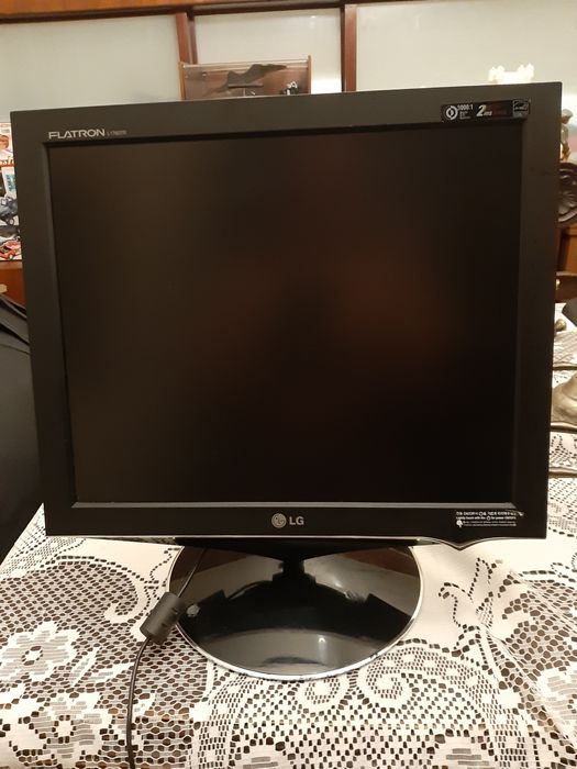 Monitor LG Flatron L1760TR430452270296606725