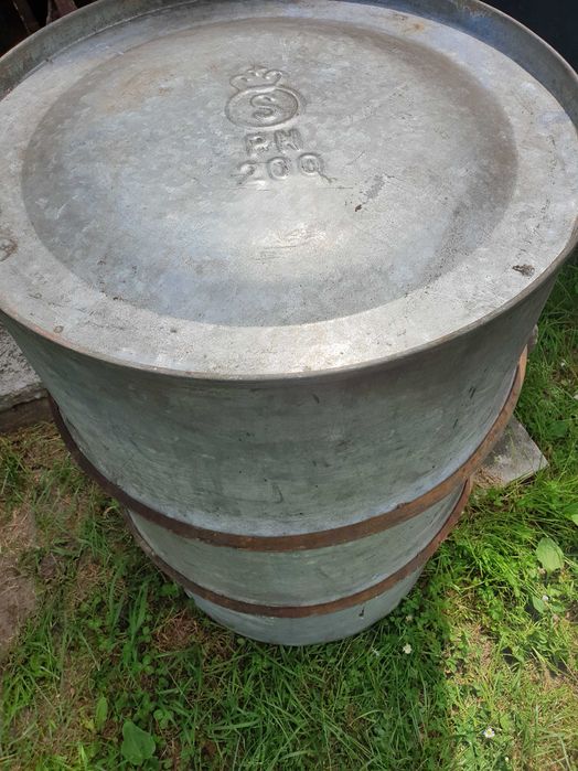 Beczka metalowa ocynkowana 200 litrów