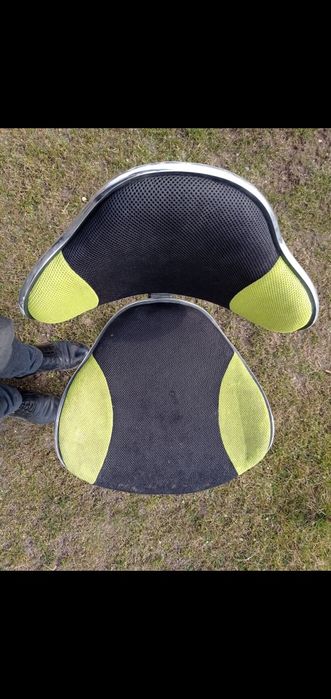 Продам дешево крісло