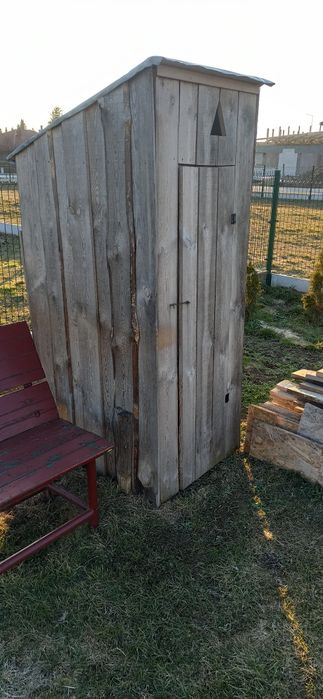 Wychodek toaleta na budowę działkę