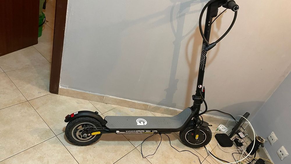 Trotinete  go Glider em bom estado