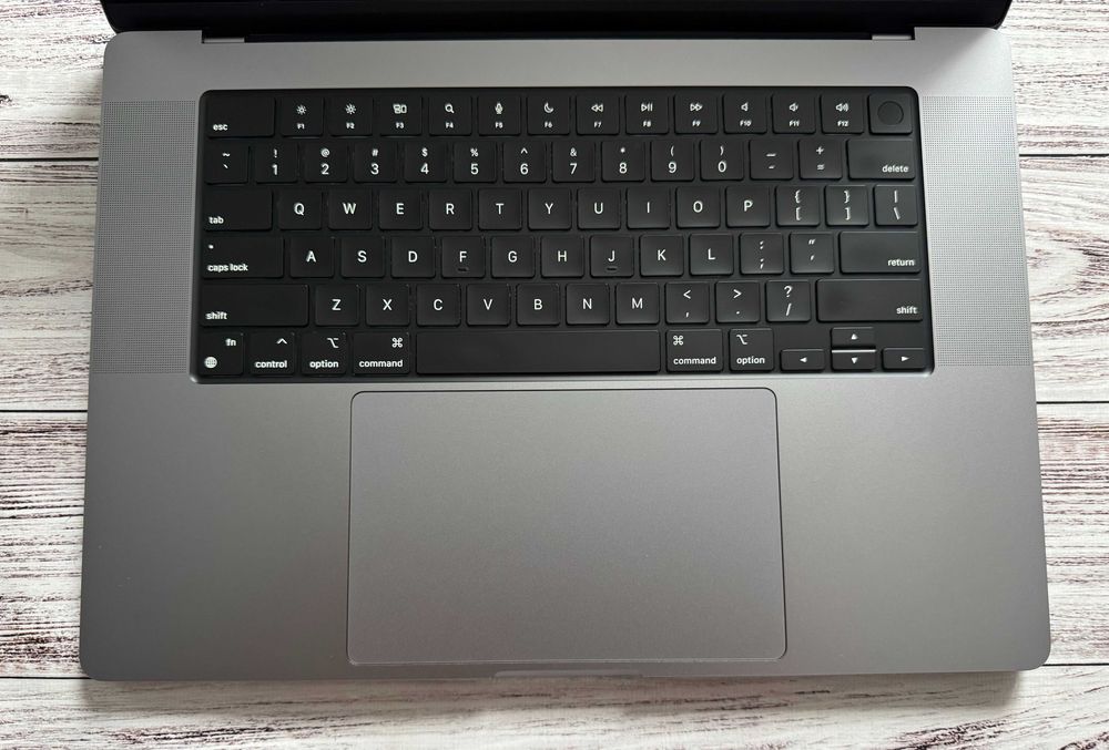 Apple MacBook Pro 16’ 2021 M1 Pro/32Gb/512Gb Space Gray