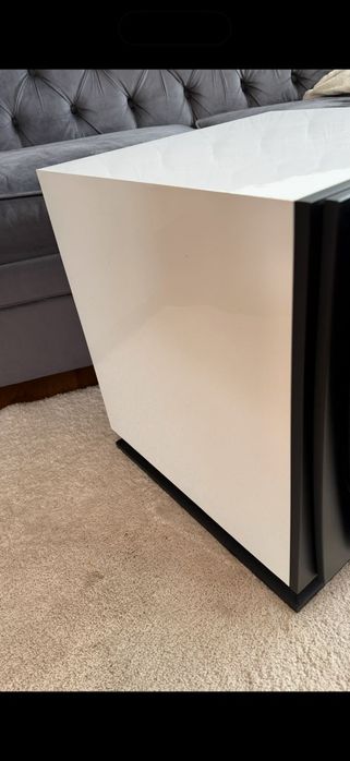Mocny subwoofer  Dali ikon sub mk2 ! Mocarz  biały piękny