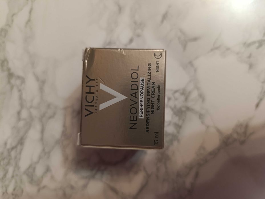 Vichy Neovadiol Peri-Menopause Redensifying Night Cream dla kobiet w okresie około menopauzalnym