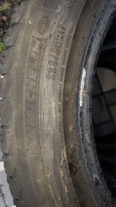 Зимові шини 2 колеса Michelin X-ICE XI3 (225/50R17 98H) Run Flat 80 км