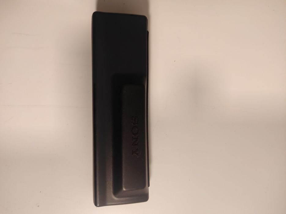 Panel do radia samochodowego Sony XR-7042

Odbiór osobisty w Karwianac