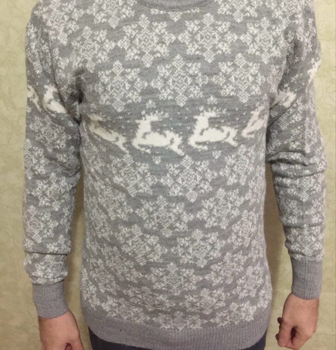 Светр новорічний теплий стильний кофта